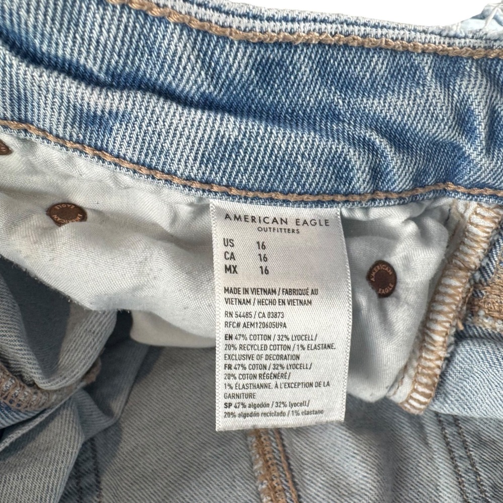 American Eagle Perfect Mini Light Wash Raw Hem Denim Skirt Womens 16 Stretch - Picture 6 of 7